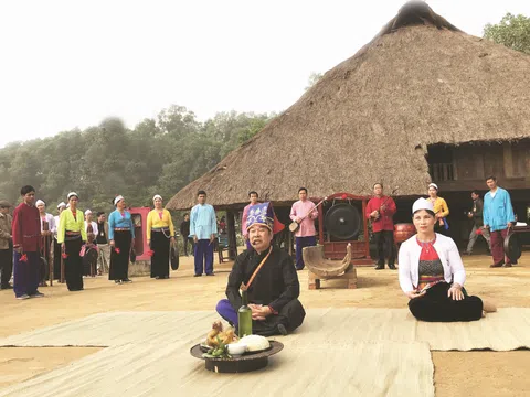 Mo Mường