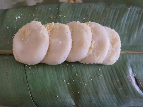 Phong tục giã bánh dày làm lễ vật trong đám cưới người Tày